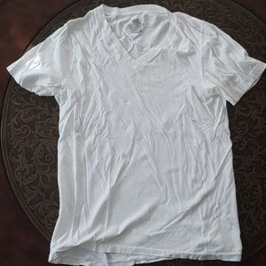 Jockey v neck- Size(s)